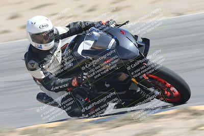 media/Sep-20-2025-Race Pace (Sat) [[d4e1b33f4d]]/Verified/Turn 10 Inside (1125am)/